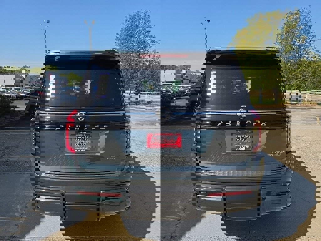 New 2026 Nissan Armada Platinum image 5