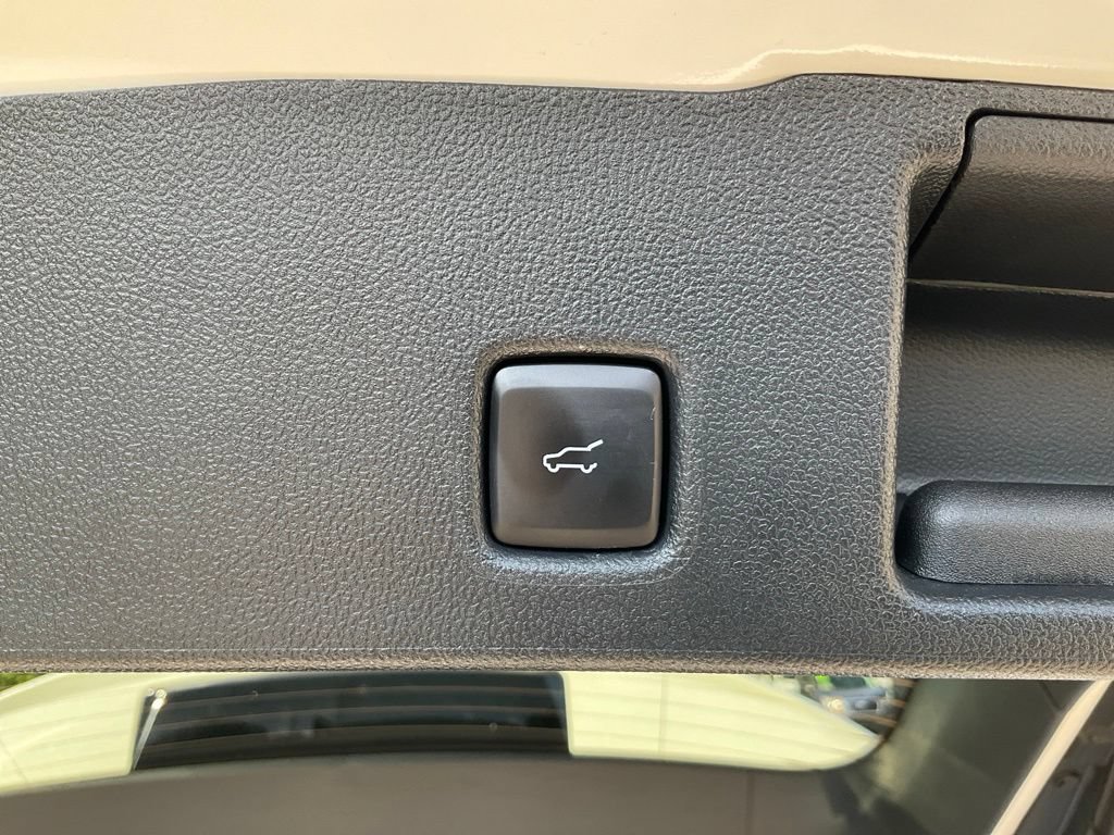 Used 2024 Ford Escape ST-Line Select w/ Tech Pack #2 AWD/4WD image 45