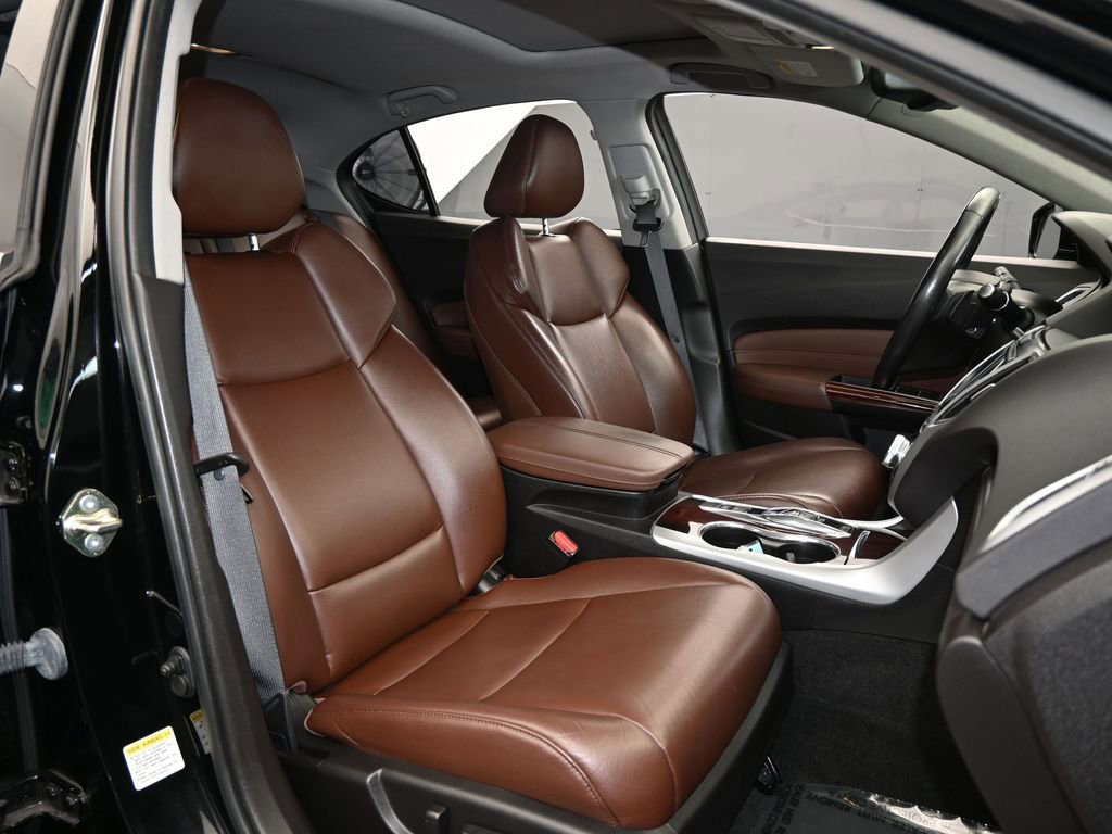 Used 2017 Acura TLX V6 image 45