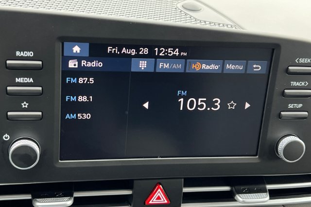 New 2026 Hyundai Elantra SE FWD image 16