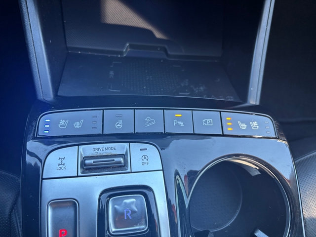 Used 2022 Hyundai Tucson Limited image 26