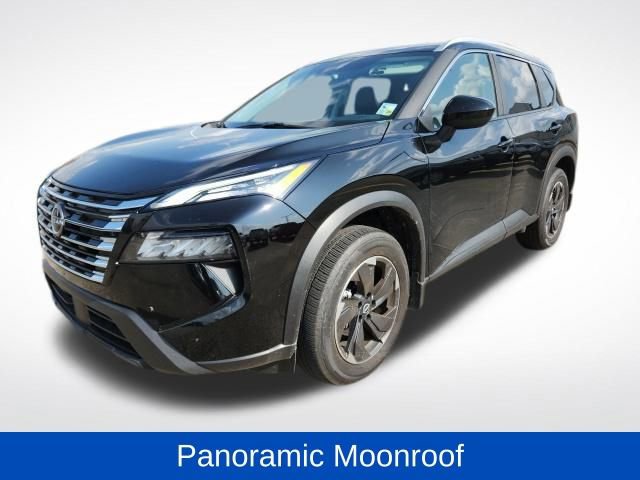 Used 2025 Nissan Rogue SV w/ SV Premium Package image 4