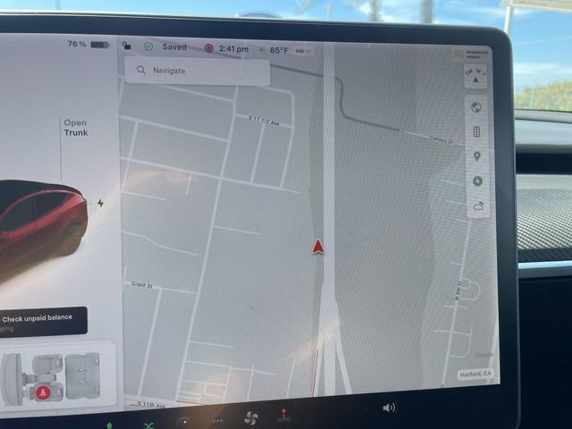 Used 2022 Tesla Model Y Long Range image 15