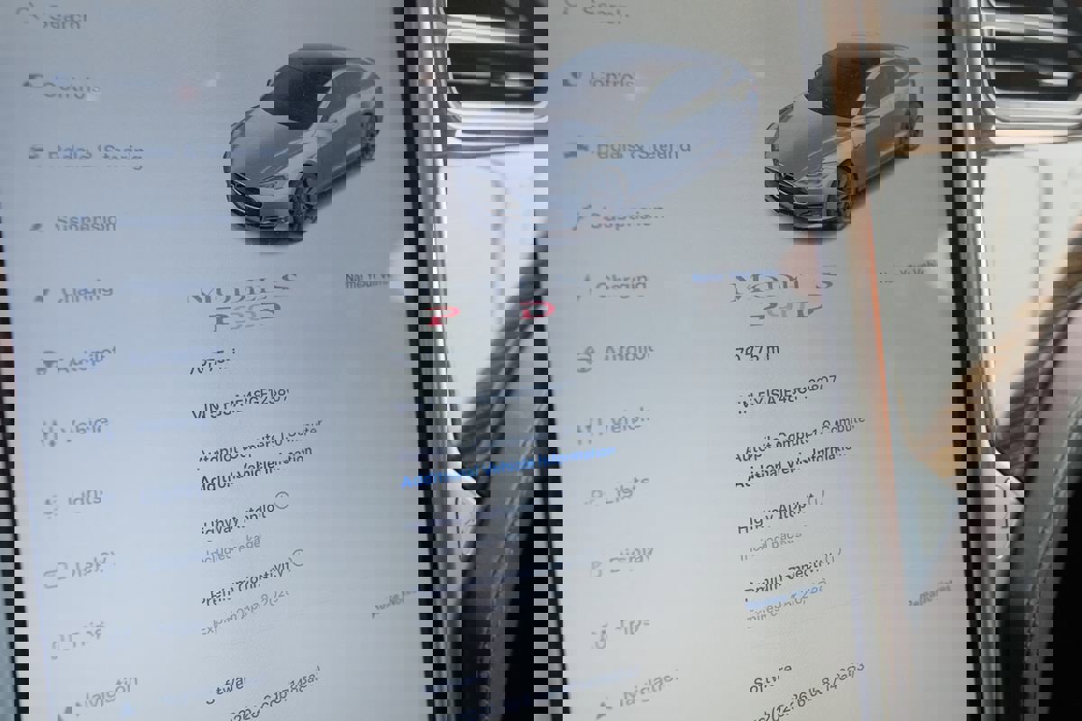 Used 2016 Tesla Model S P90D image 9