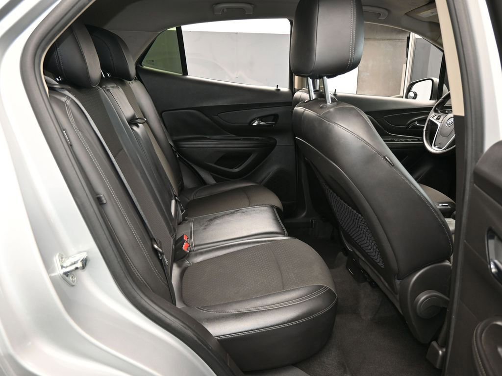Used 2020 Buick Encore Preferred image 37