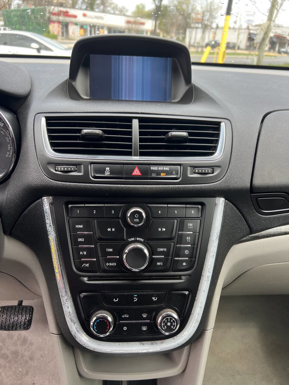 Used 2016 Buick Encore FWD image 12