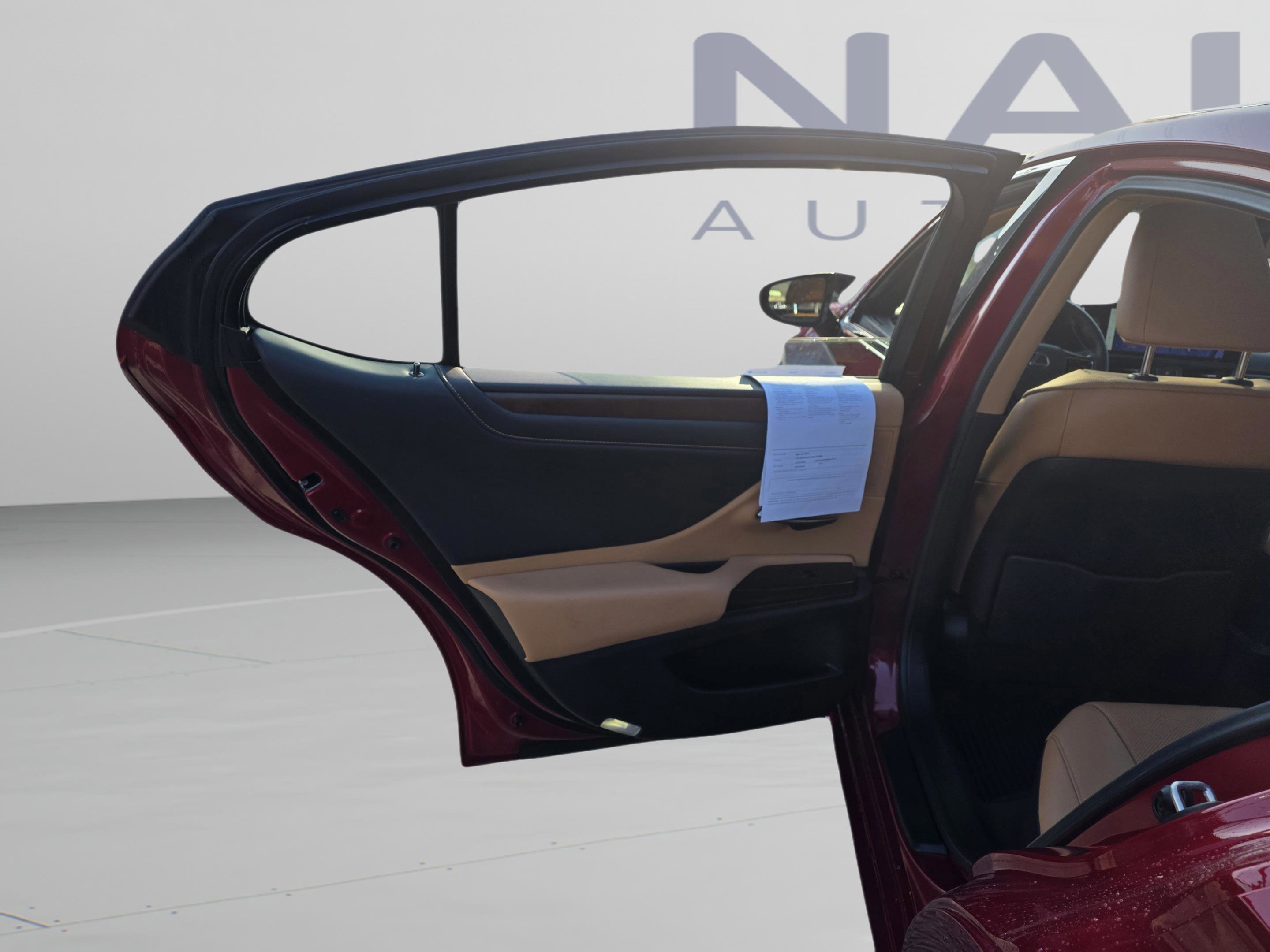 Certified 2025 Lexus ES 350 w/ Premium Package image 19