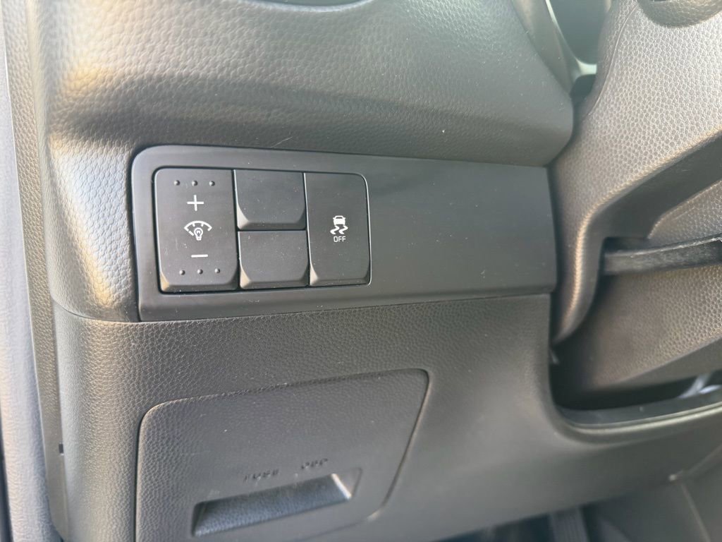 Used 2019 Kia Soul image 11