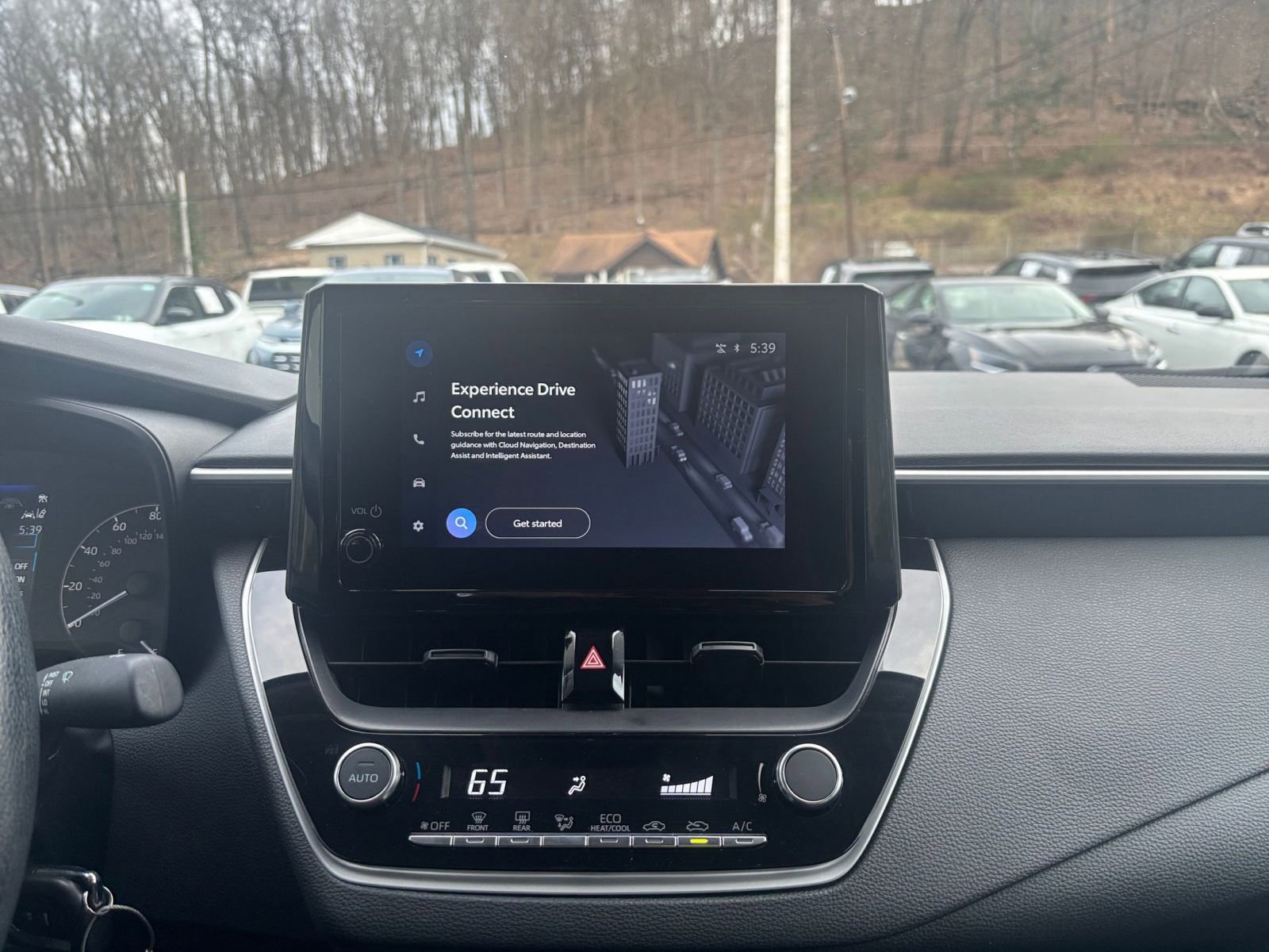 Used 2025 Toyota Corolla LE image 17