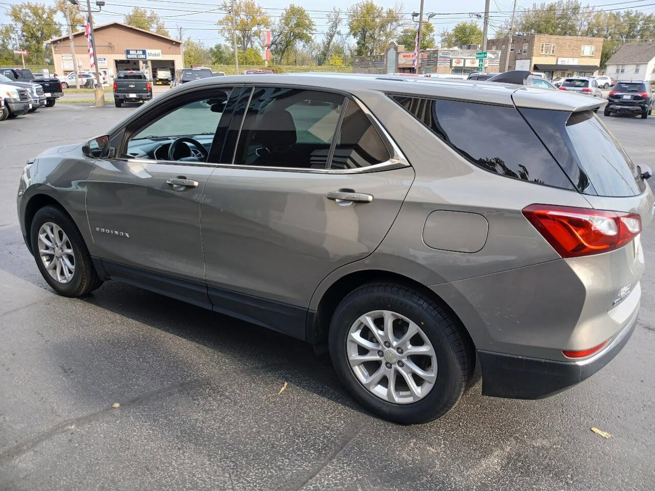 Used 2018 Chevrolet Equinox LT image 6