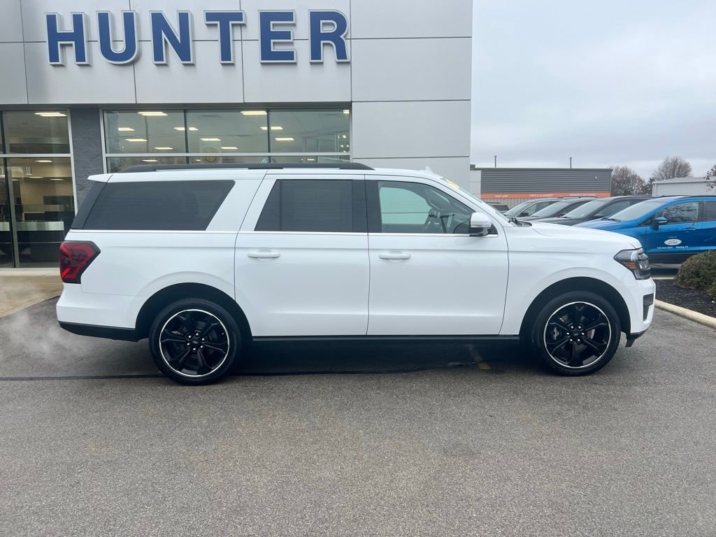 Used 2022 Ford Expedition Max Limited image 49