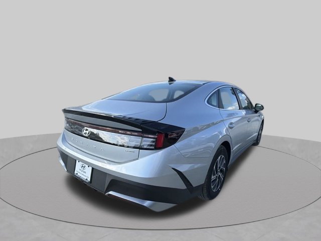 New 2026 Hyundai Sonata Blue FWD image 3