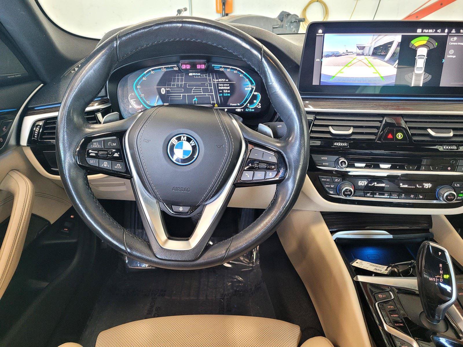 Certified 2023 BMW 530e xDrive w/ Premium Package AWD/4WD image 21