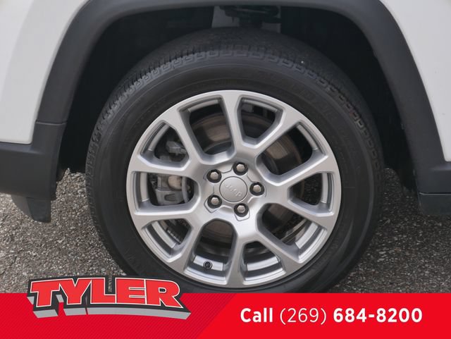 Certified 2023 Jeep Compass Latitude AWD/4WD image 43
