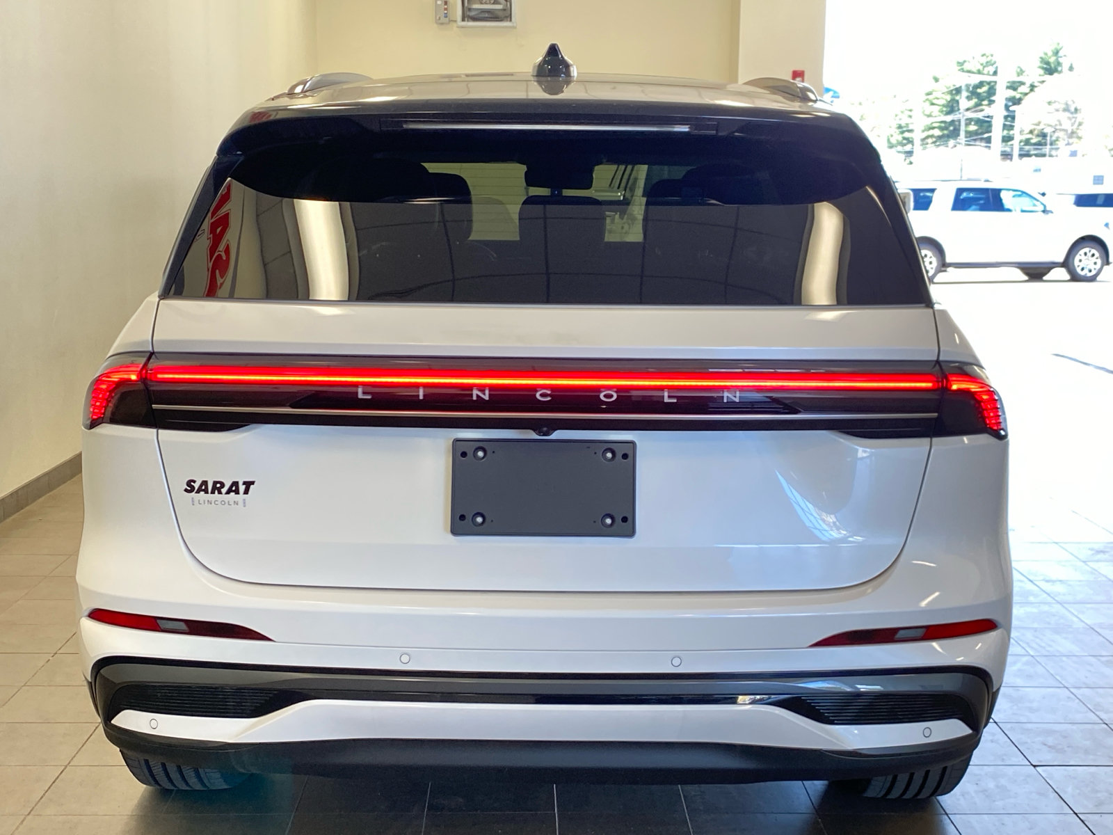 Used 2026 Lincoln Nautilus Reserve w/ Jet Appearance Package AWD/4WD image 6