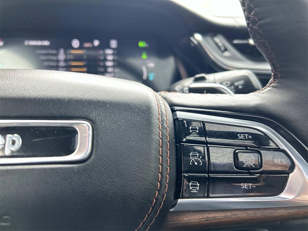 Used 2023 Jeep Grand Cherokee Summit w/ High Altitude Package image 28