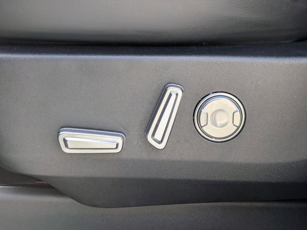 Certified 2024 Lincoln Nautilus Reserve AWD/4WD image 23