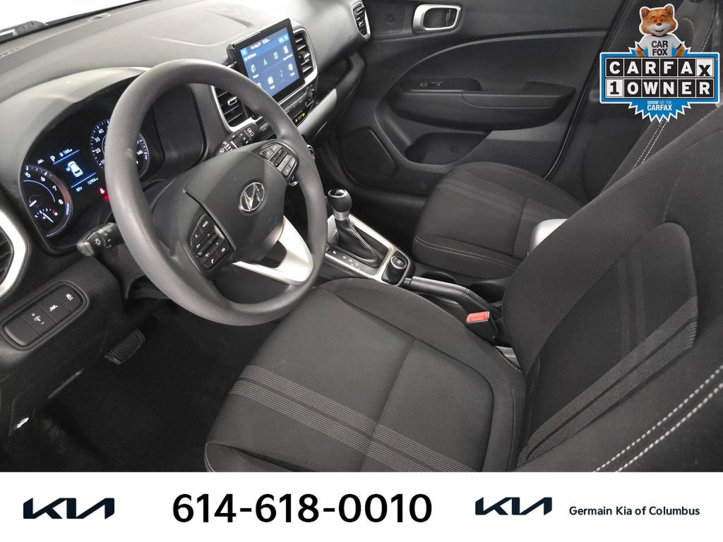 Used 2020 Hyundai Venue SEL FWD image 17
