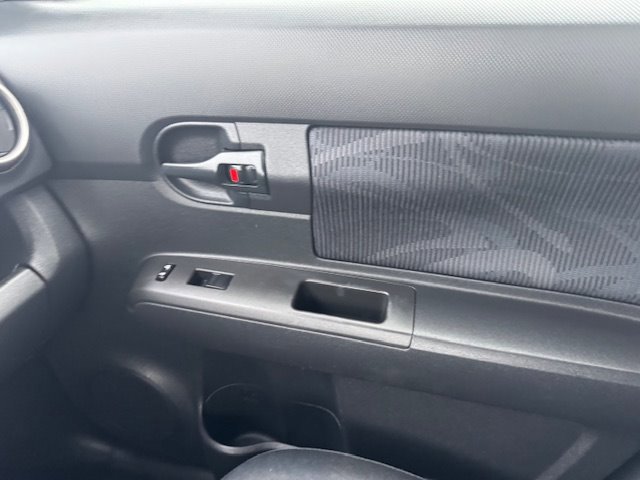Used 2012 Scion xB image 9