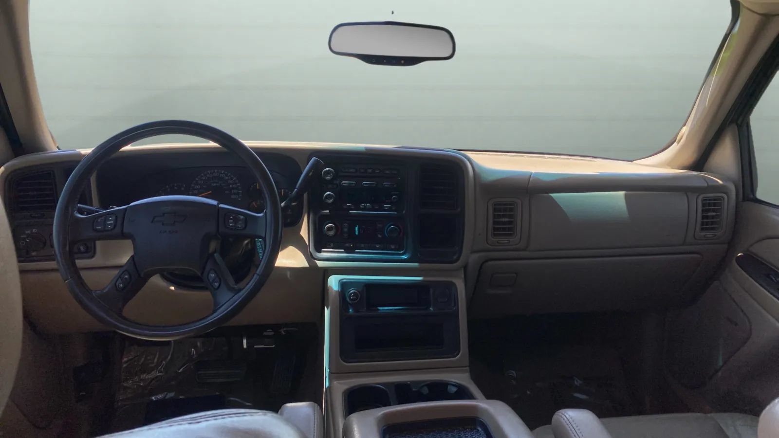 Used 2004 Chevrolet Silverado 2500 LT RWD image 10