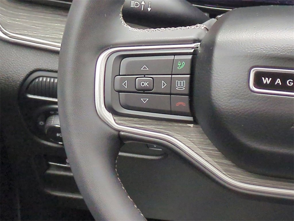 Used 2022 Jeep Wagoneer Series II w/ Convenience Group I image 10