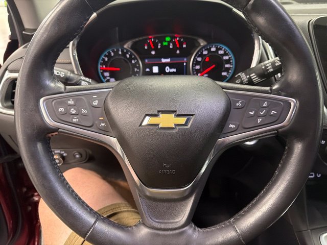 Used 2020 Chevrolet Equinox Premier FWD image 36