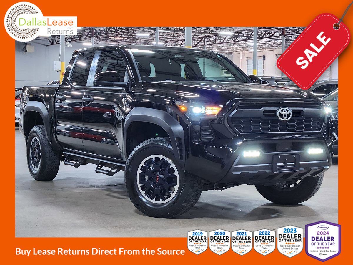 Used 2024 Toyota Tacoma TRD Off-Road AWD/4WD image 1