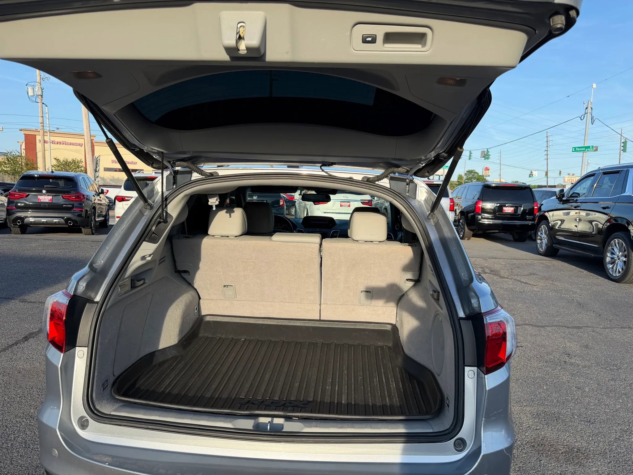 Used 2018 Acura RDX AWD w/ Advance Package image 22