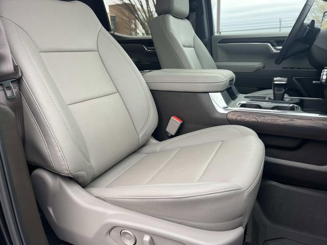 Used 2025 GMC Sierra 1500 SLT w/ SLT Premium Plus Package image 34