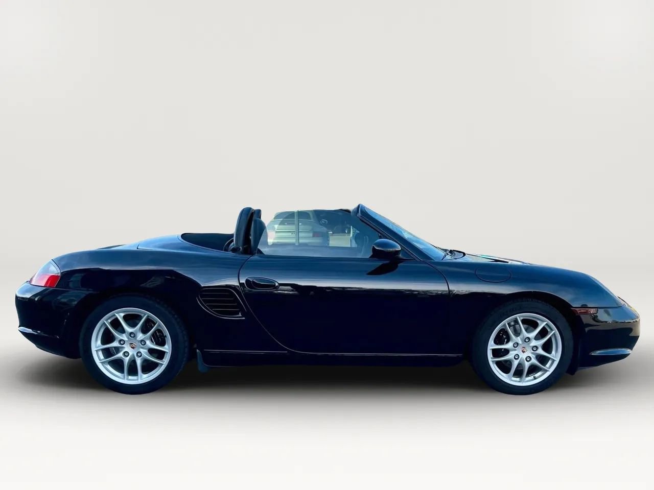 Used 2004 Porsche Boxster image 8