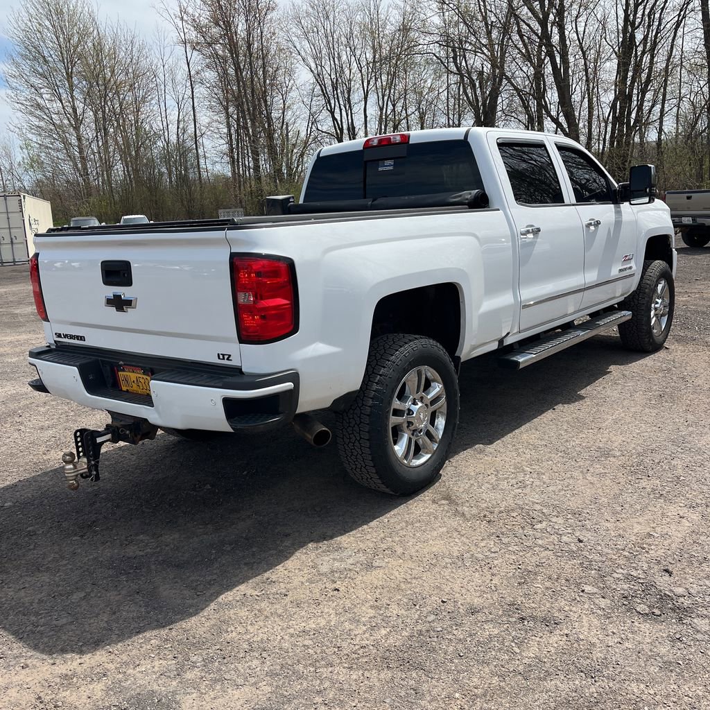 Used 2018 Chevrolet Silverado 2500 LTZ w/ Custom Sport Edition AWD/4WD image 5