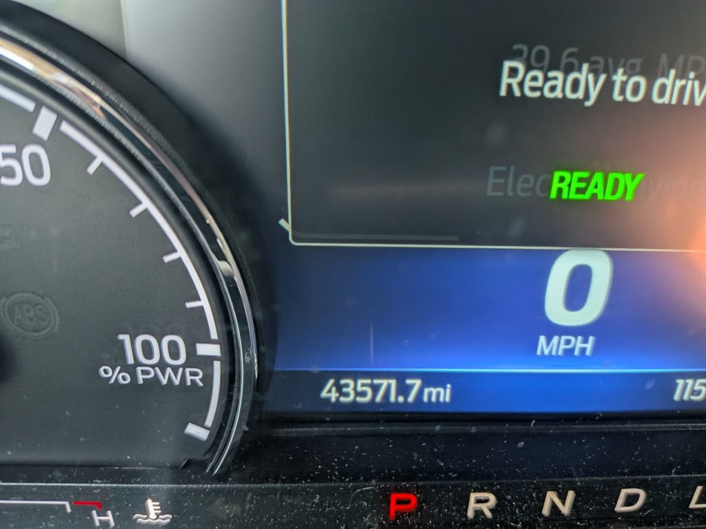 Used 2022 Ford Maverick Lariat FWD image 17