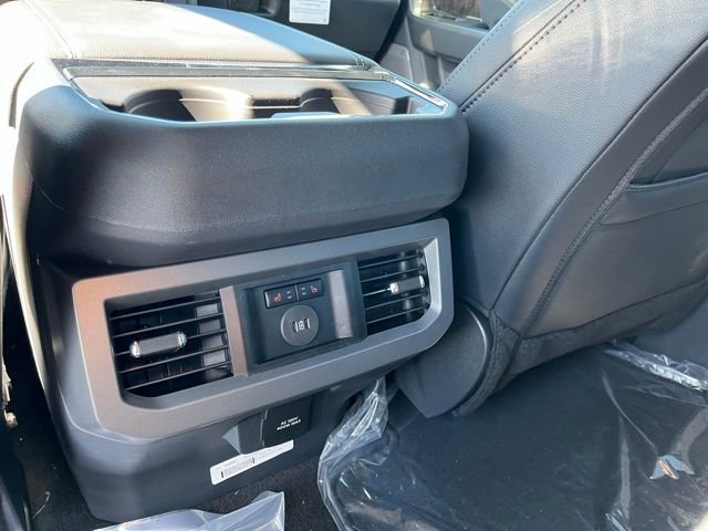 New 2026 Ford F250 Lariat w/ Tremor Off-Road Package AWD/4WD image 26