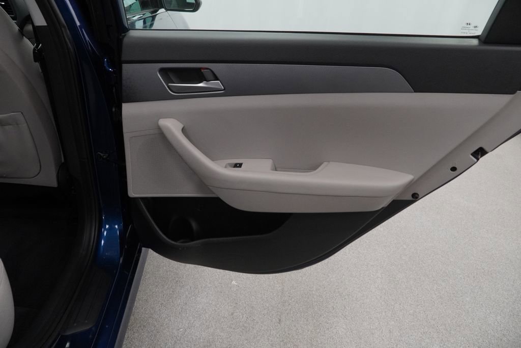 Used 2019 Hyundai Sonata SE FWD image 45