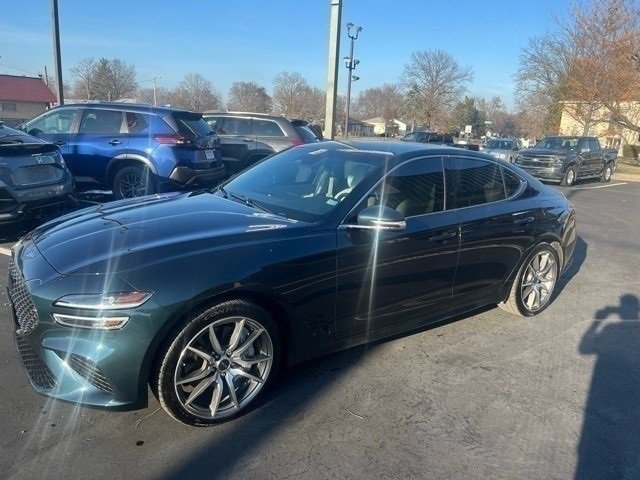 Used 2024 Genesis G70 2.5T image 6