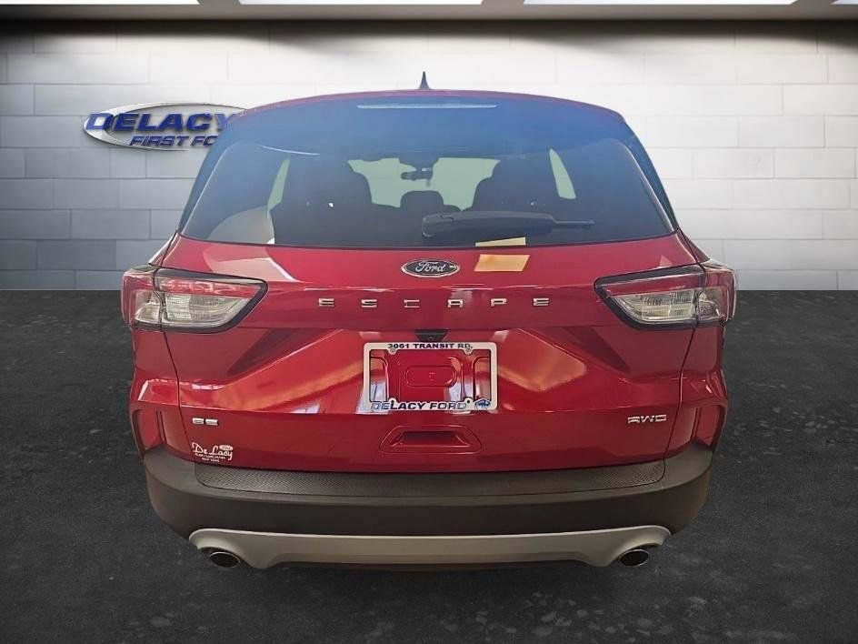 Used 2022 Ford Escape SE w/ Convenience Package AWD/4WD image 5