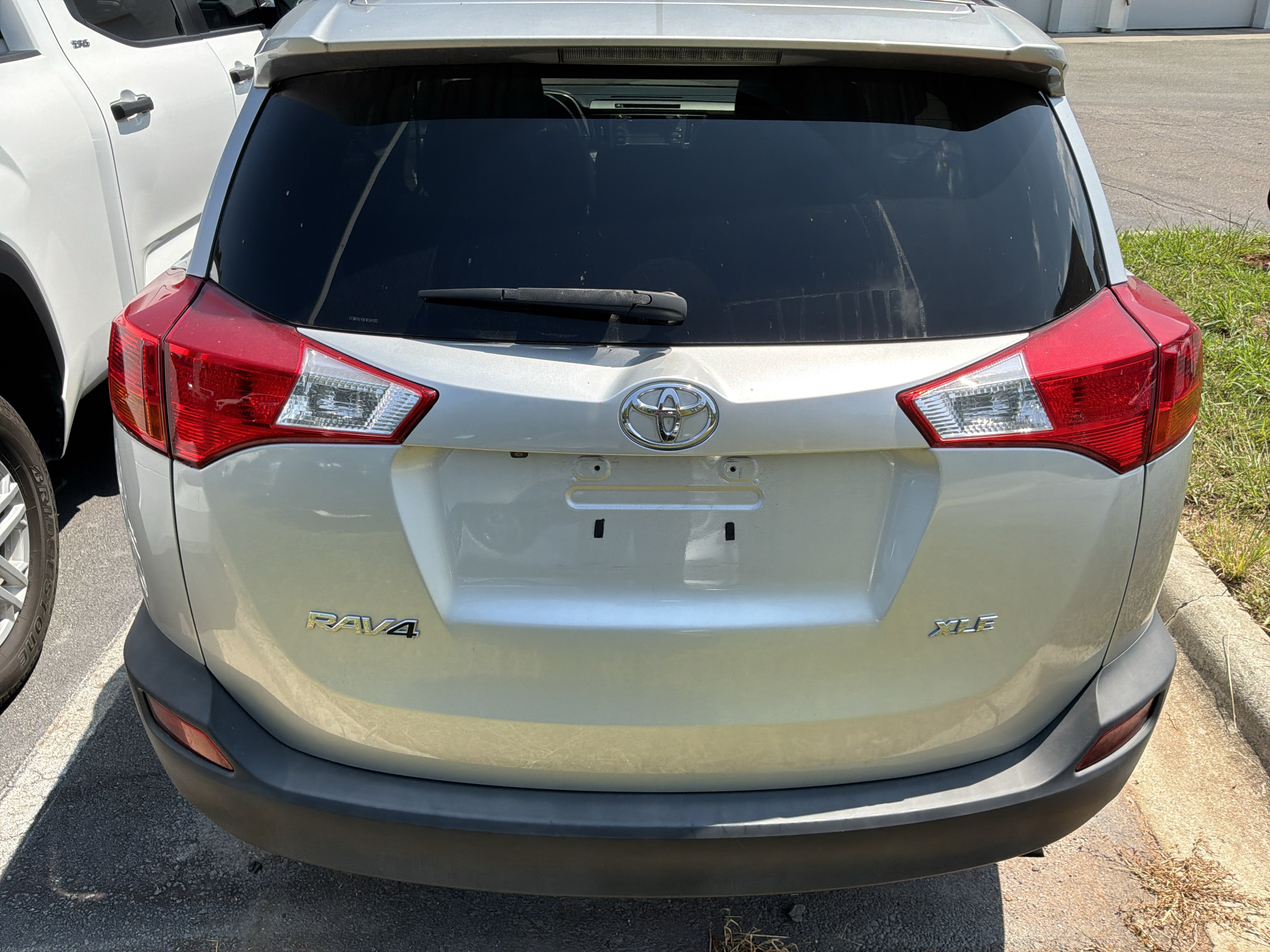 Used 2015 Toyota RAV4 XLE FWD image 42