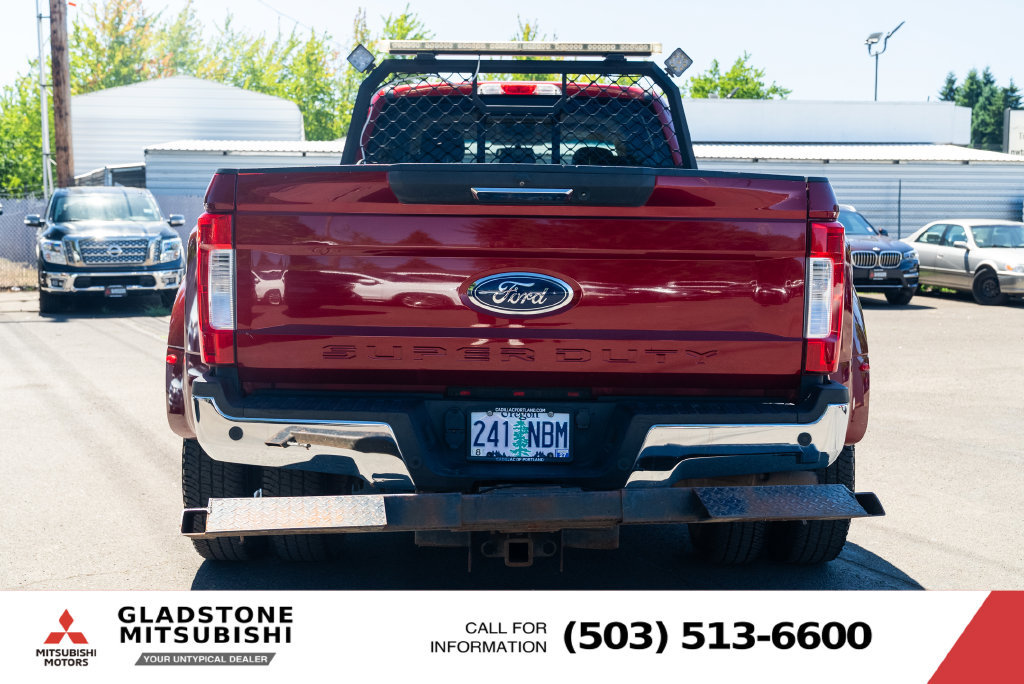Used 2017 Ford F350 Lariat AWD/4WD image 7