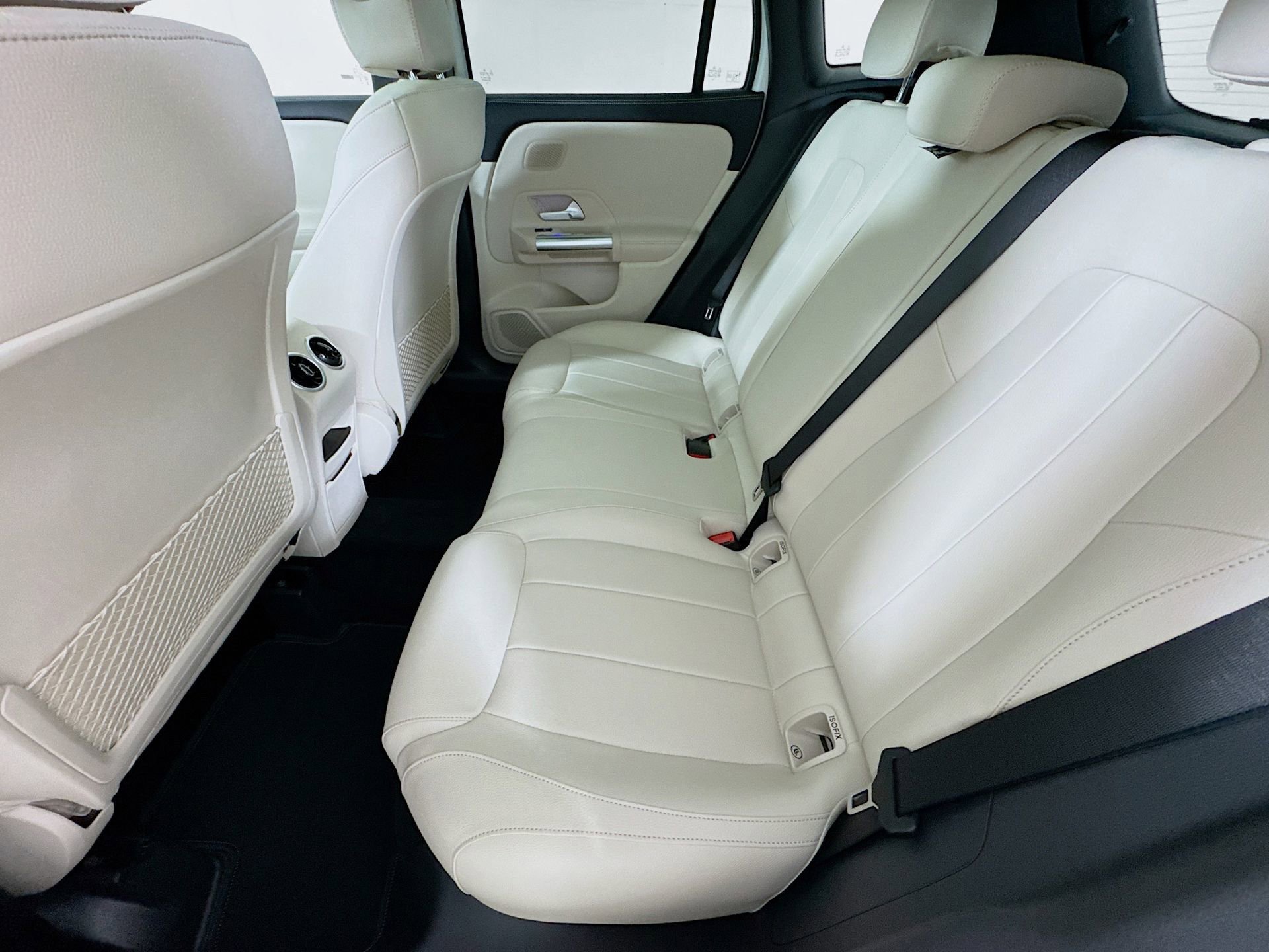 New 2026 Mercedes-Benz GLA 250 image 25