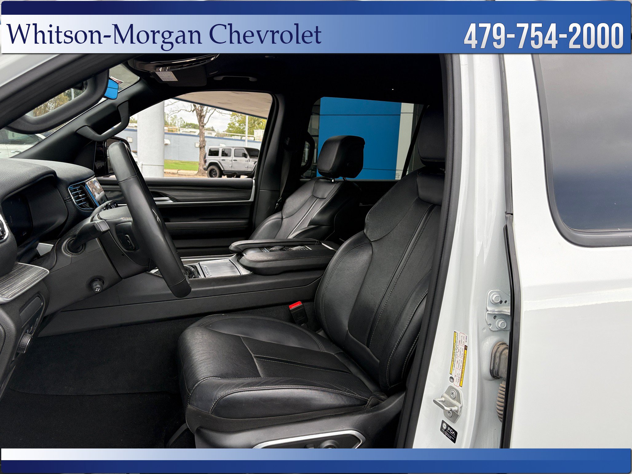 Used 2024 Jeep Wagoneer Series II RWD image 9