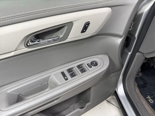 Used 2017 Chevrolet Traverse LS AWD/4WD image 9
