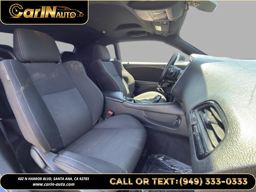 Used 2016 Dodge Challenger R/T Scat Pack RWD image 23