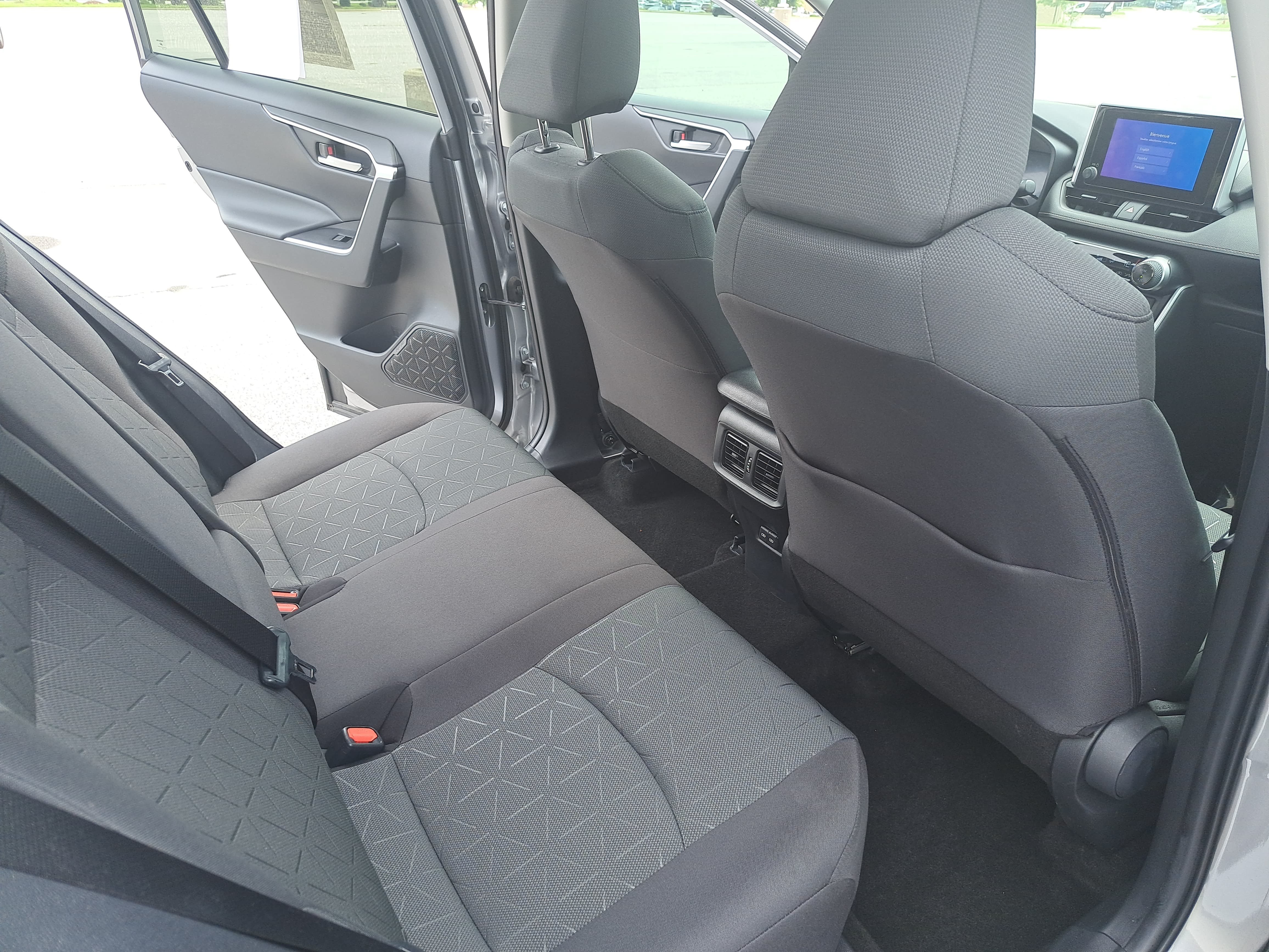 Used 2023 Toyota RAV4 XLE w/ Convenience Package AWD/4WD image 11
