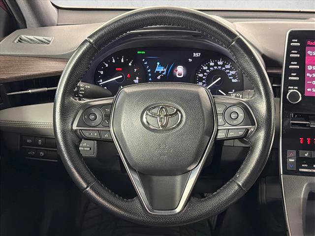 Used 2020 Toyota Avalon XLE FWD image 23