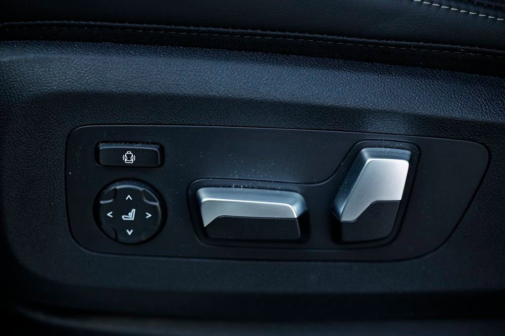 New 2026 BMW X5 sDrive40i w/ M Sport Package image 21