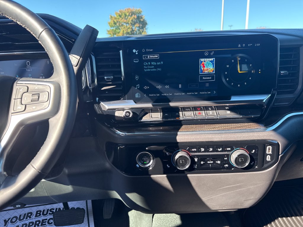 Used 2024 Chevrolet Silverado 1500 LT AWD/4WD image 29