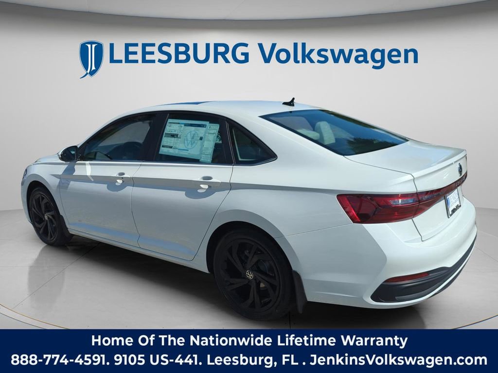 New 2026 Volkswagen Jetta SE image 9