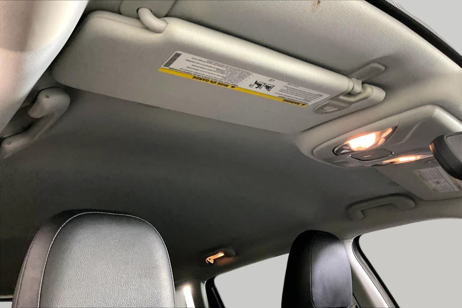 Used 2021 Jeep Compass Latitude FWD image 13