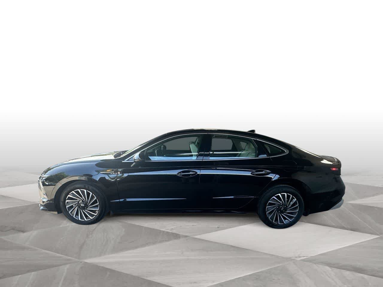 Used 2025 Hyundai Sonata SEL FWD image 5