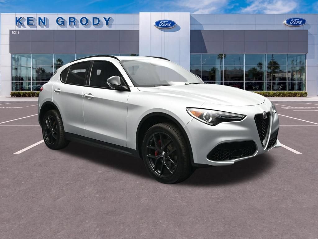 Used 2020 Alfa Romeo Stelvio w/ Nero Edizione RWD 360° Tour